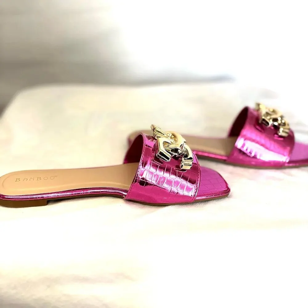 Bamboo Buzzing-13 Slide Sandals Womens 8.5 Hot Pink Metallic Gold Chain NIB